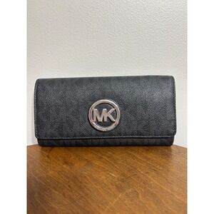 MICHAEL KORS Black Signature Logo‎ Continental Wallet Clutch